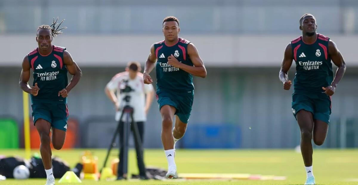 Mbappé y Diomande, listos para jugar con el Real Madrid