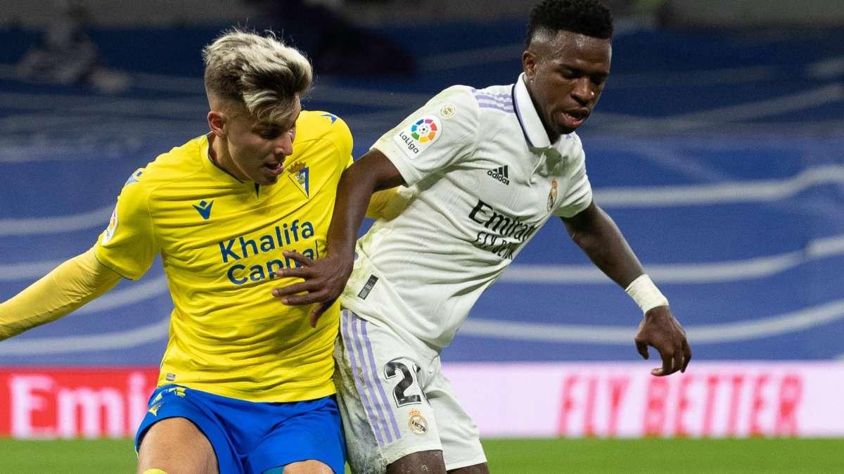 Real Madrid | Tres jugadores del Cádiz se encararon con Vinicius en los vestuarios
