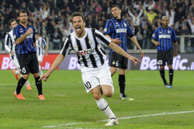 Del Piero: "Zidane es un predestinado ¿no? Tiene inteligencia y humildad. Ni Madrid ni Barcelona lo intentaron..."