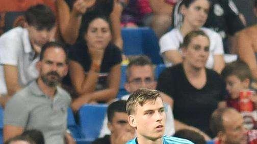 Fichajes, un nuevo equipo se une al Almería como posible destino de Lunin
