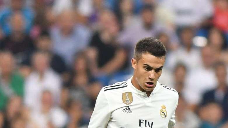 El Real Madrid debe quedarse a Reguilón