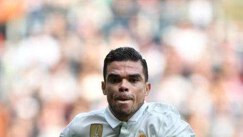 AS, Segurola: "Las pérdidas de Pepe, Danilo, James y Morata han afectado a todas las líneas, tiene peor plantilla que en la temporada anterior"