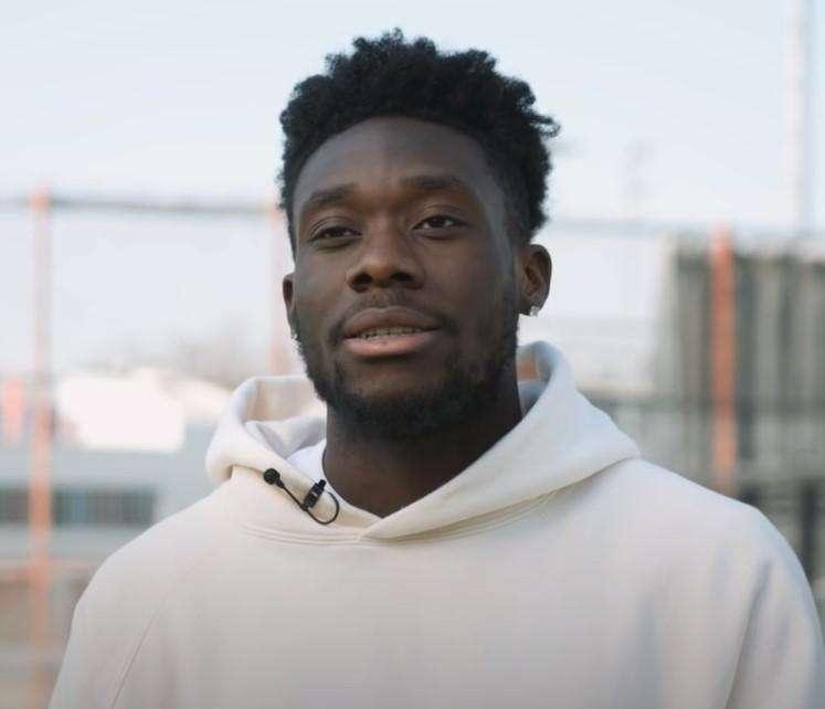 Un ex del Real Madrid pone a tiro el fichaje de Alphonso Davies