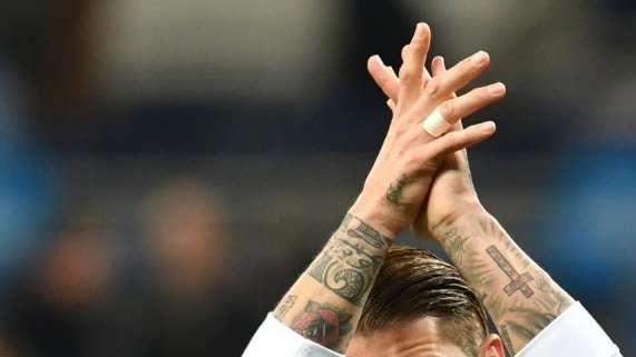 Ramos, fiel a sus palabras, se despide de Iniesta: "Gracias, Andresinho"
