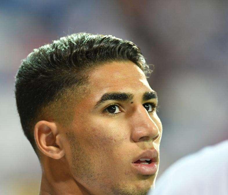 Primera víctima del 'Virus FIFA': Achraf regresa lesionado a Madrid