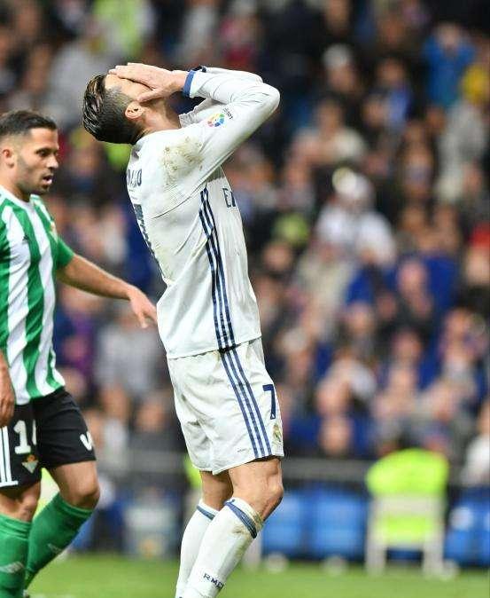 La situación de Cristiano que preocupa al Madrid: los motivos