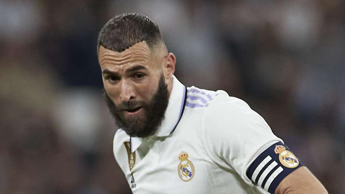 Benzema acepta la oferta del Al-Ittihad, según la televisión de Arabia Saudí