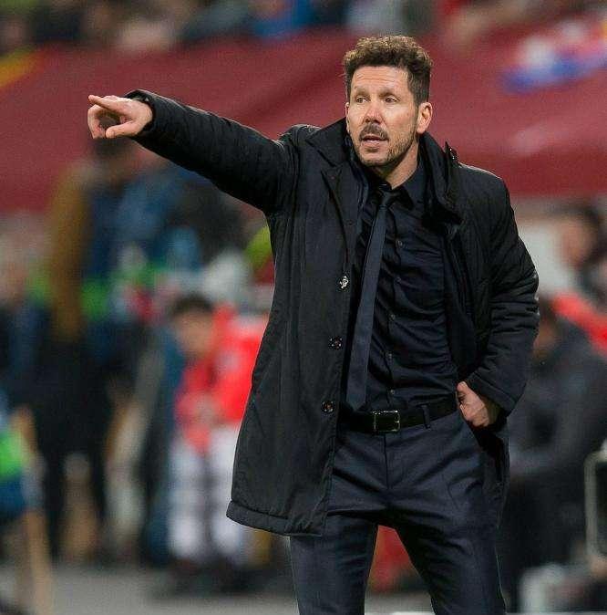Atlético vs Real Madrid, Simeone elogia a Benzema pero no lo considera el más peligroso