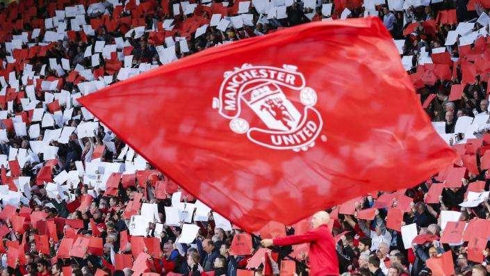 Daily Express: El United, rival del Madrid por Otamendi