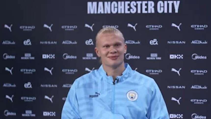 Haaland: "¿Suplente de Benzema? Me gusta reírme"