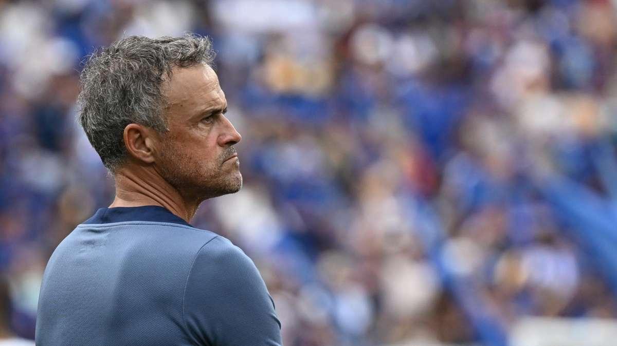 Mercado de fichajes | Salida bomba en el PSG; el Real Madrid, a por un centrocampista...