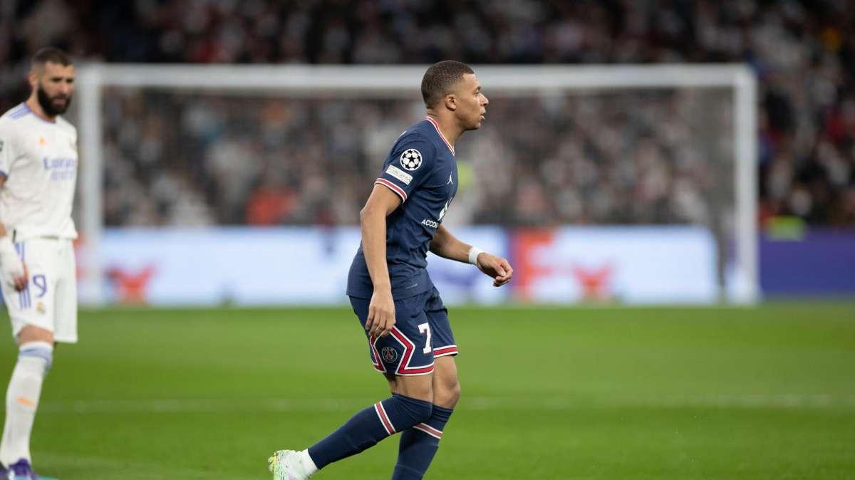 Un niño pregunta a Ander Herrera por la continuidad de Mbappé en el PSG y esta es su respuesta