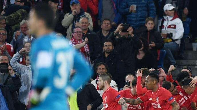 Mirror - Madrid y Juventus se pelean por el pulmón del Liverpool