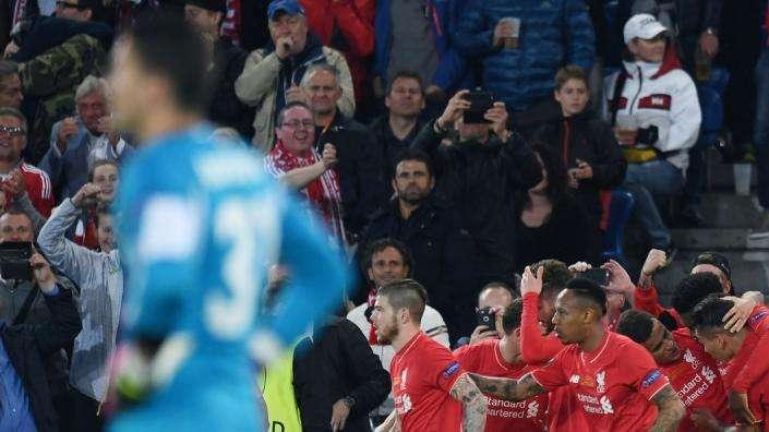 Daily Star - El Madrid quiere al pichichi del Liverpool y ya sabe su precio