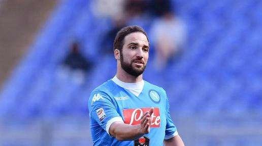 Mirror: Van Gaal espía a Higuaín