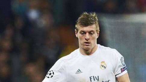 Brotons: "Con la sustitución de Kroos, Zidane mandó un mensaje al Sevilla"