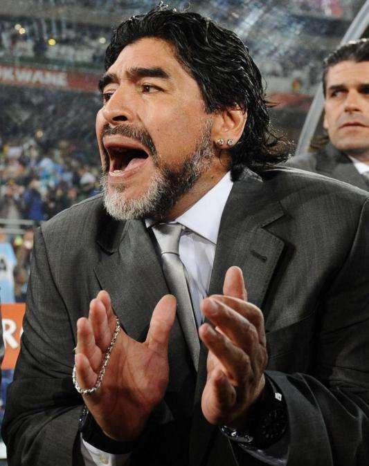 Maradona: "Simeone no quiso arreglar un contrato con Argentina por dinero"