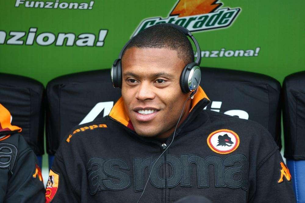 Baptista: "Tengo especial cariño al Sevilla porque me dio a conocer. En el Madrid..."