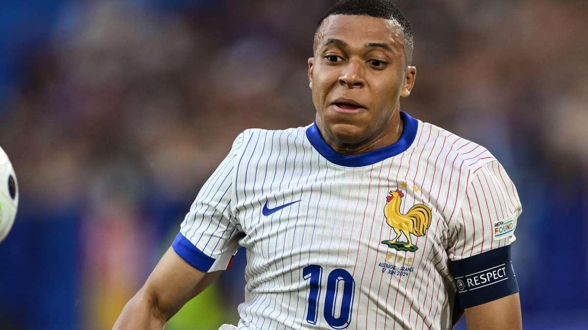 Casillas, encantado con la llegada de Mbappé al Real Madrid: "No somos ciegos..."