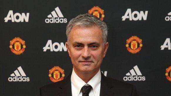 Daily Express: Las opciones de Mourinho frente a la negativa de Pogba