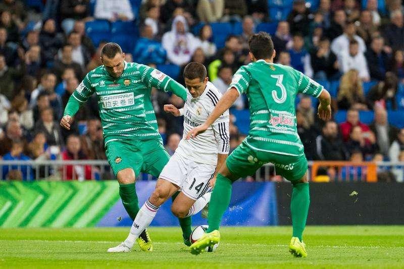 Chicharito advierte al Atlético de Madrid: "Ya visteis lo que le hizo el PSG al Barça"