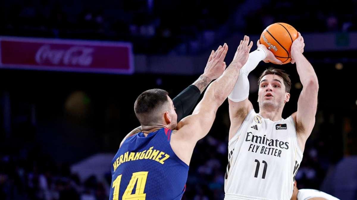 Real Madrid 100-105 Barça: los blancos caen en el primer clásico del año