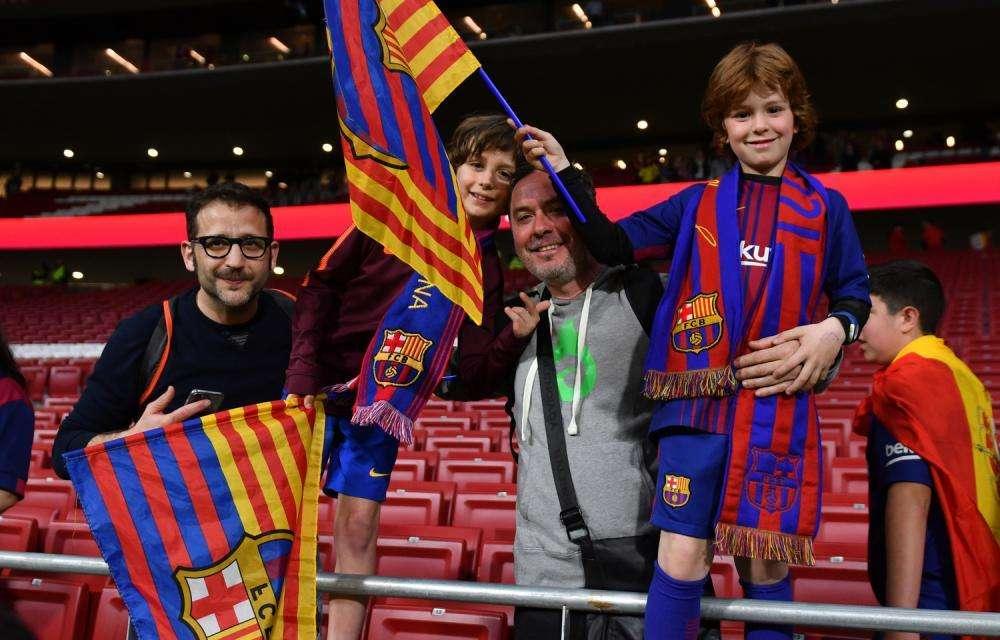 Mourinho y Guardiola, rivales del FC Barcelona por un jugador de la Eredivisie