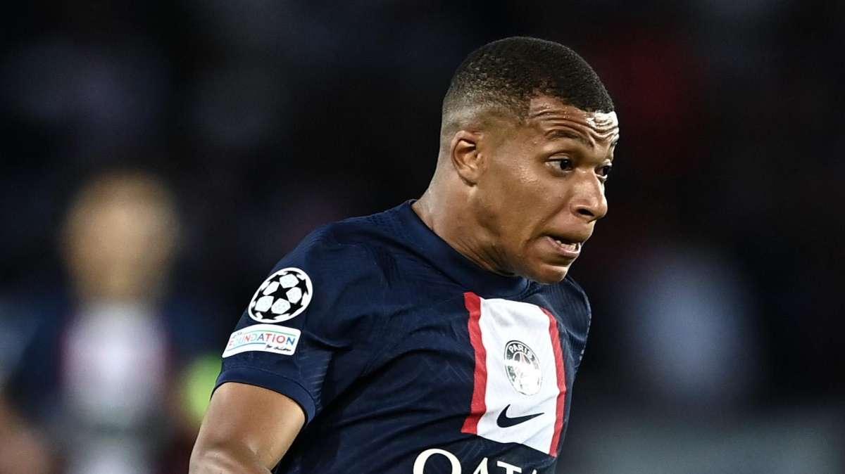 El vestuario del PSG se rebela: "Sancionan a todos, pero con Mbappé..."