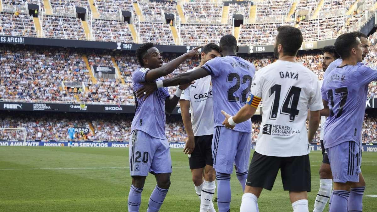 La polémica de Mestalla y Vinicius, en imágenes
