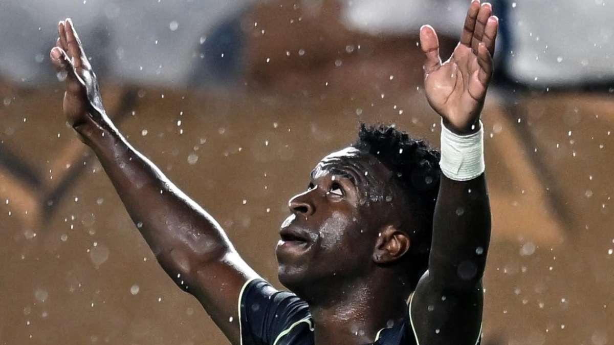 Mercado de fichajes | Florentino habla sobre la renovación de Vinicius, cambio en el banquillo del Real Madrid...