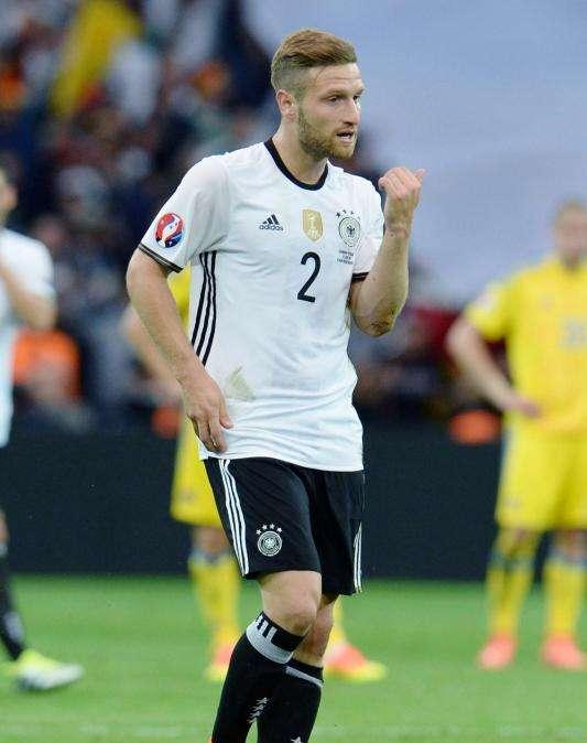 Sky Germany: Mustafi, muy cerca del Arsenal 