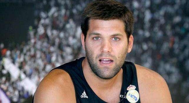 Reyes: "Si sigo ayudando al equipo, no me importa salir desde el banquillo"