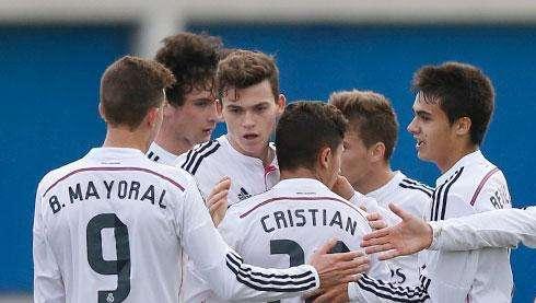 Gran debut de Borja Mayoral con el Castilla