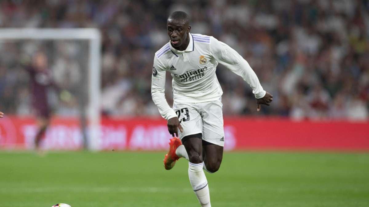 Mendy: “Creo que aún no hemos perdido porque estamos muy unidos”