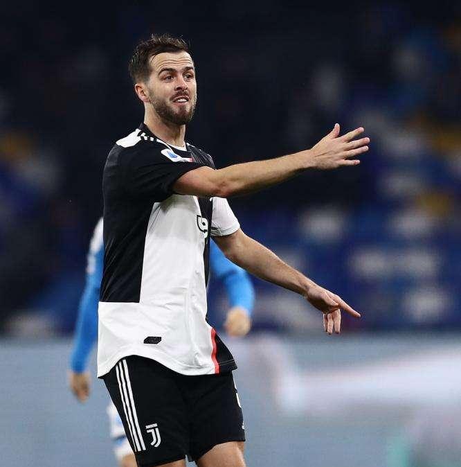 Pjanic fichará por el Barcelona y la Juventus busca a su sustituto 