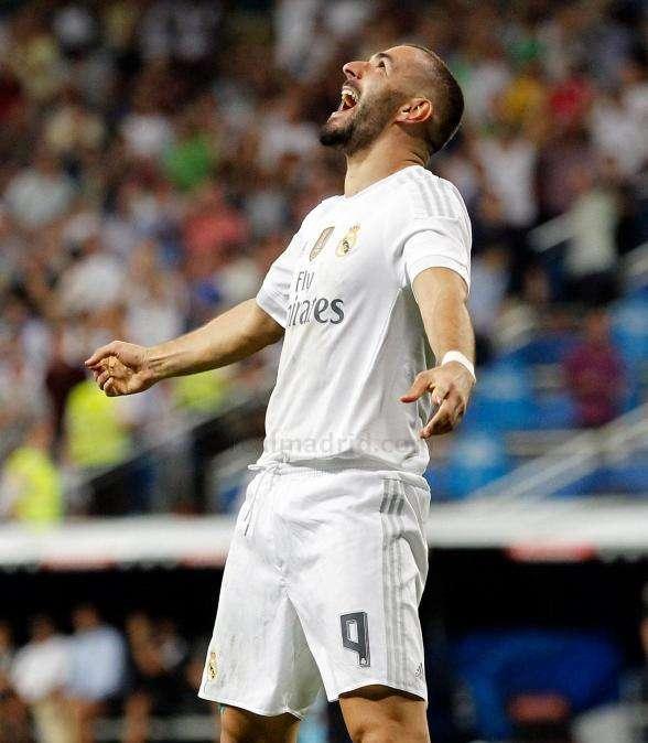Paul Merson: "El Arsenal debería de haber ofrecido 100 millones por Benzema"