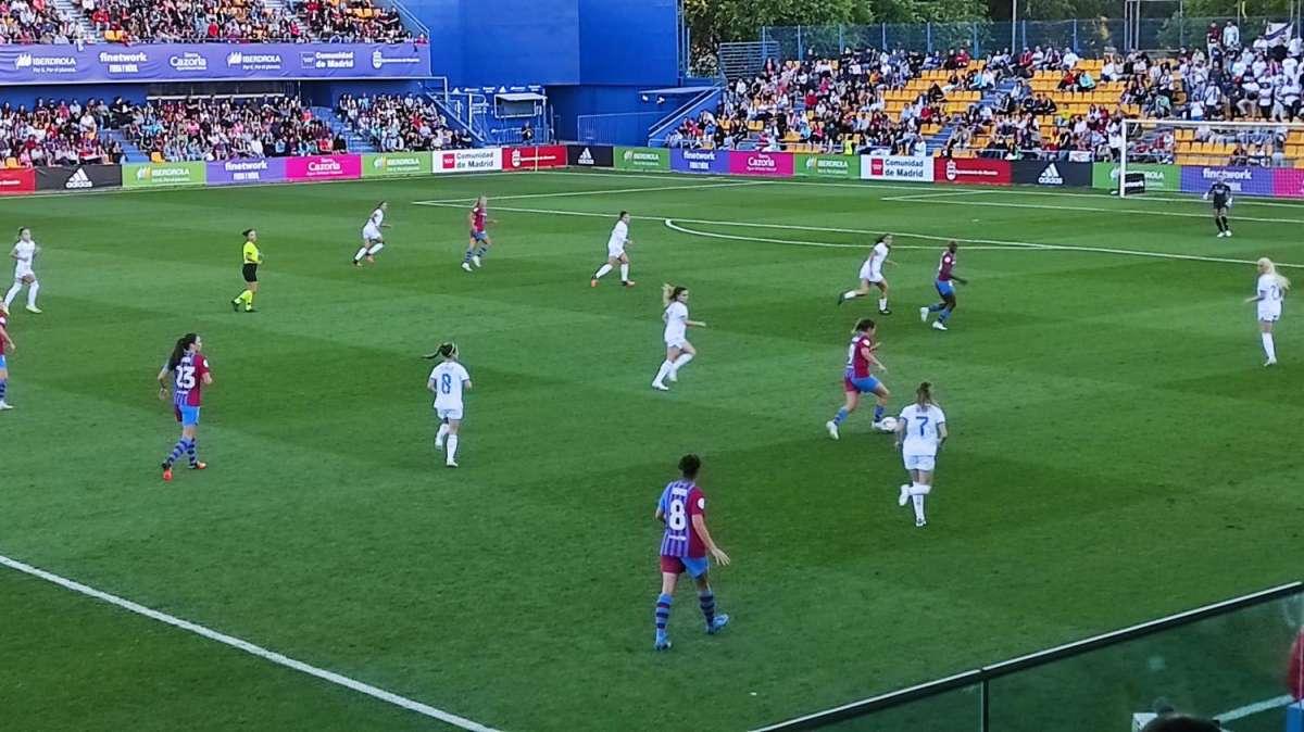 Enfrentamiento entre las jugadoras del Real Madrid y las del Barça: los detalles
