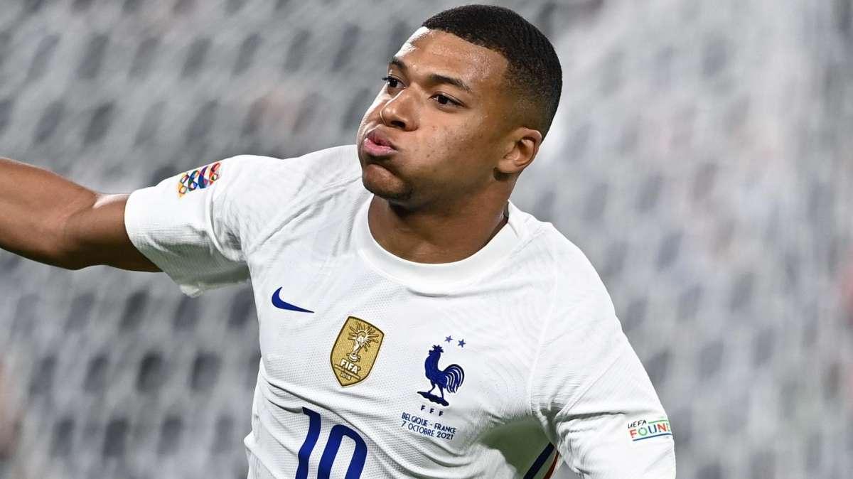 "Zidane es una figura de la potencia suficiente como para retrasar la salida de Mbappé"