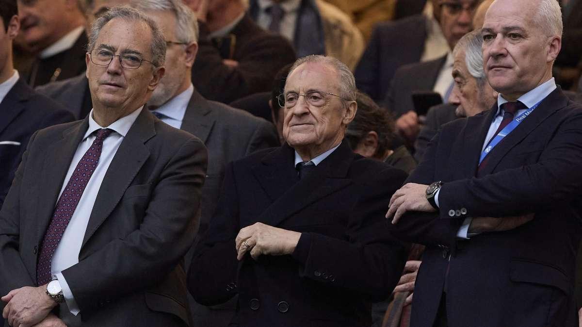 Filtran el motivo de los cánticos a Florentino: los detalles