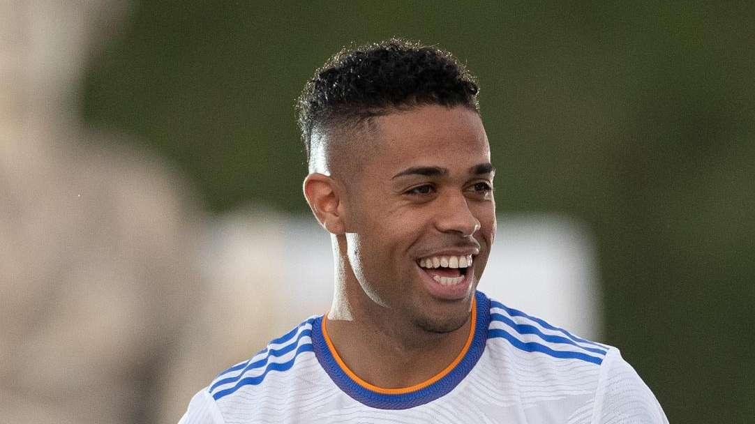 ONCE INICIAL | El Real Madrid sale con Mariano, Vallejo y Camavinga