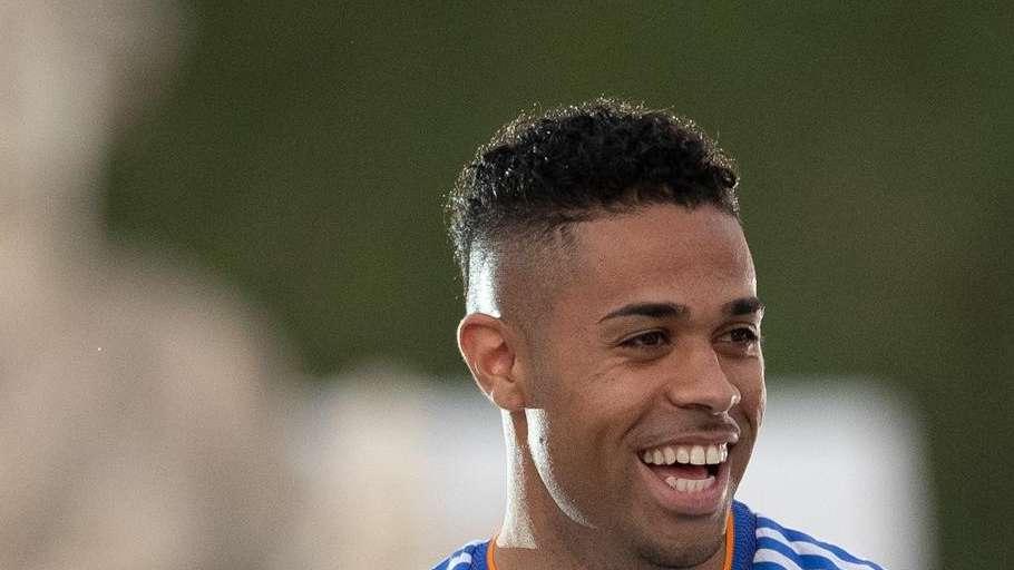 Mercado de fichajes, en directo | Mariano quiere salir, Odriozola vuelve para quedarse...
