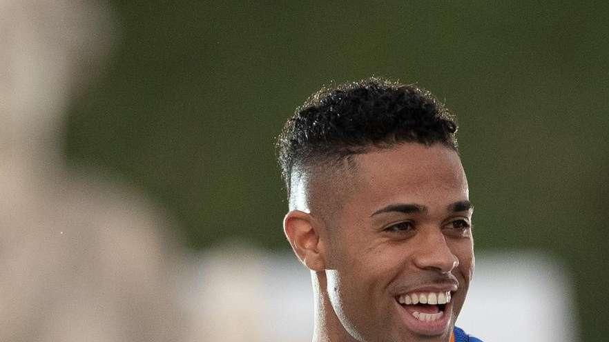 Mercado de fichajes en directo | Las ofertas de Mariano y Mayoral, el culebrón Asensio...