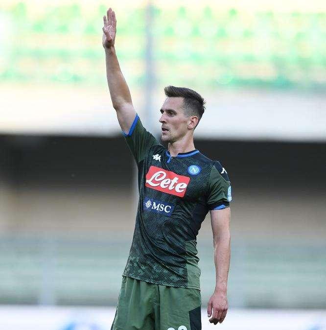 El Atlético mantuvo una reunión con Milik y su agente 