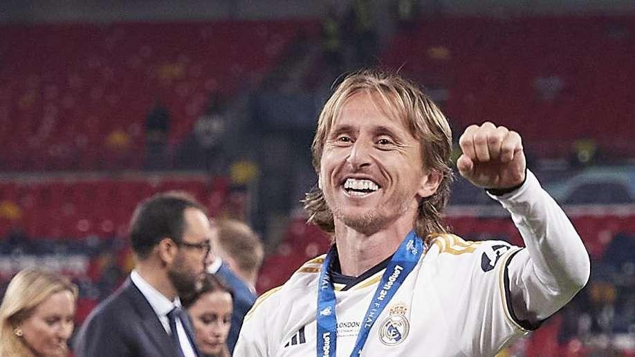 Modric: "La gente conocerá muy pronto cuál es mi futuro"