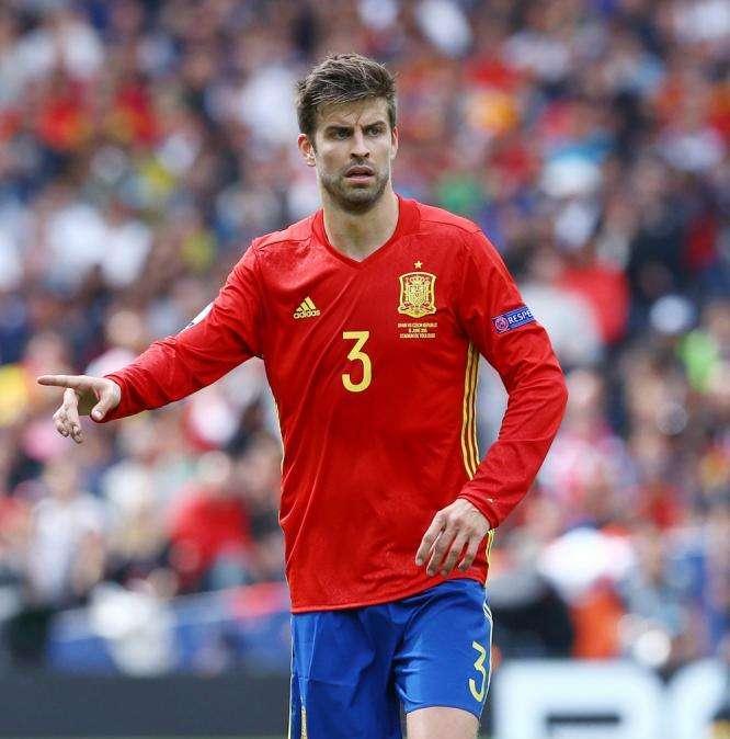 Vuelve el Piqué más político: "El problema es que hay mucha gente que quiere abandonar España"
