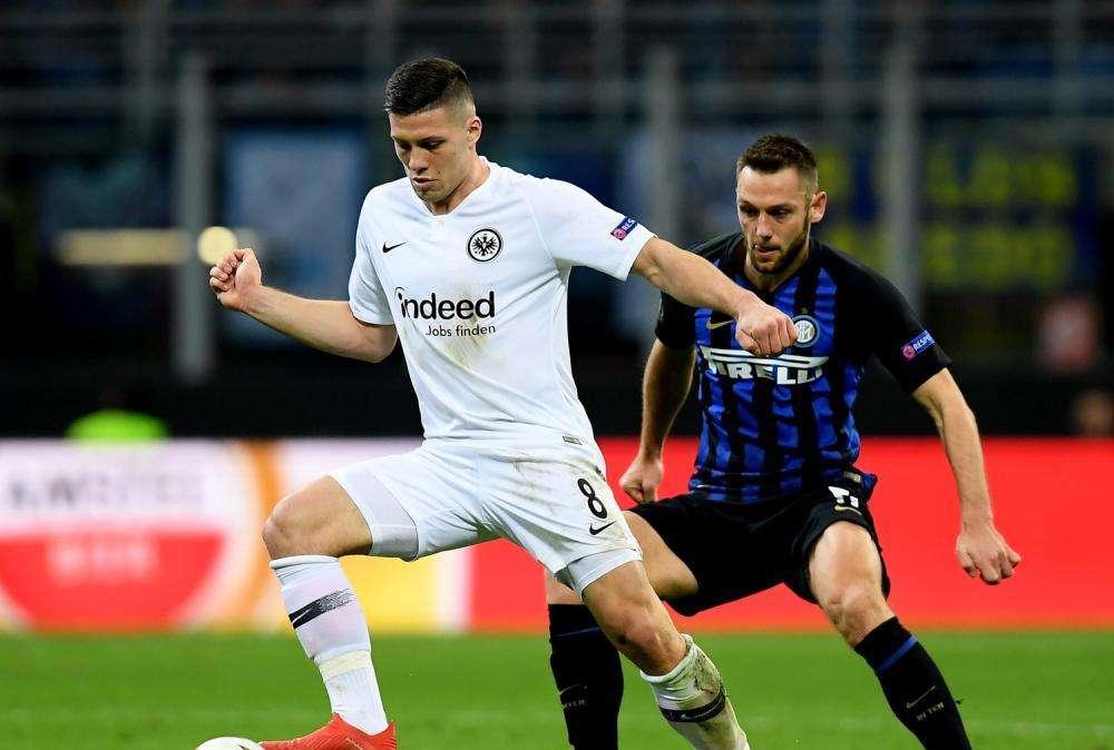 Reunión entre el Real Madrid y Ramadani, el agente de Pjanic y Jovic
