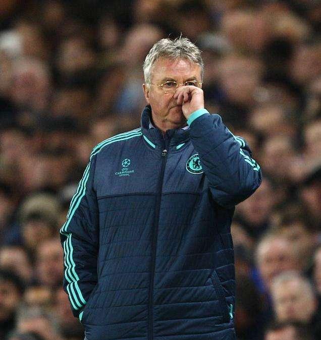 Hiddink: "Creo que a Hazard le quedan unos cuantos años en el Chelsea"