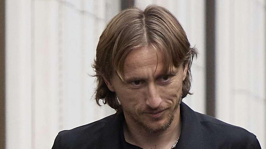 Aviso directo del Benfica al Real Madrid, destino confirmado para Modric...