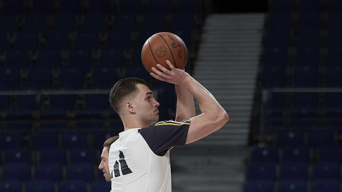 Hezonja lanza un guiño... ¿Y confirma un fichaje bomba del Real Madrid?