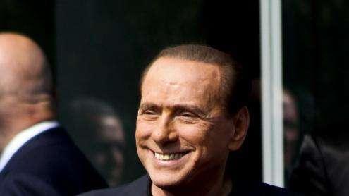 Berlusconi: "¿Ancelotti al Milan? Estamos pendientes de una pequeña operación"